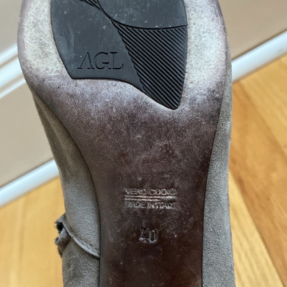 AGL Size 40 Womens‎ Size 10 Suede Pewter Gray Taupe Block Heel Bootie Neutral - Picture 9 of 15